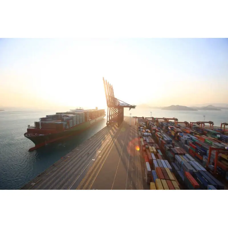 Kako lahko pomorski tovorni promet izboljša učinkovitost globalne industrijske dobavne verige?