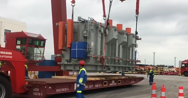 Kako lahko OOG Shipping podpira zapleten transport industrijskega tovora?